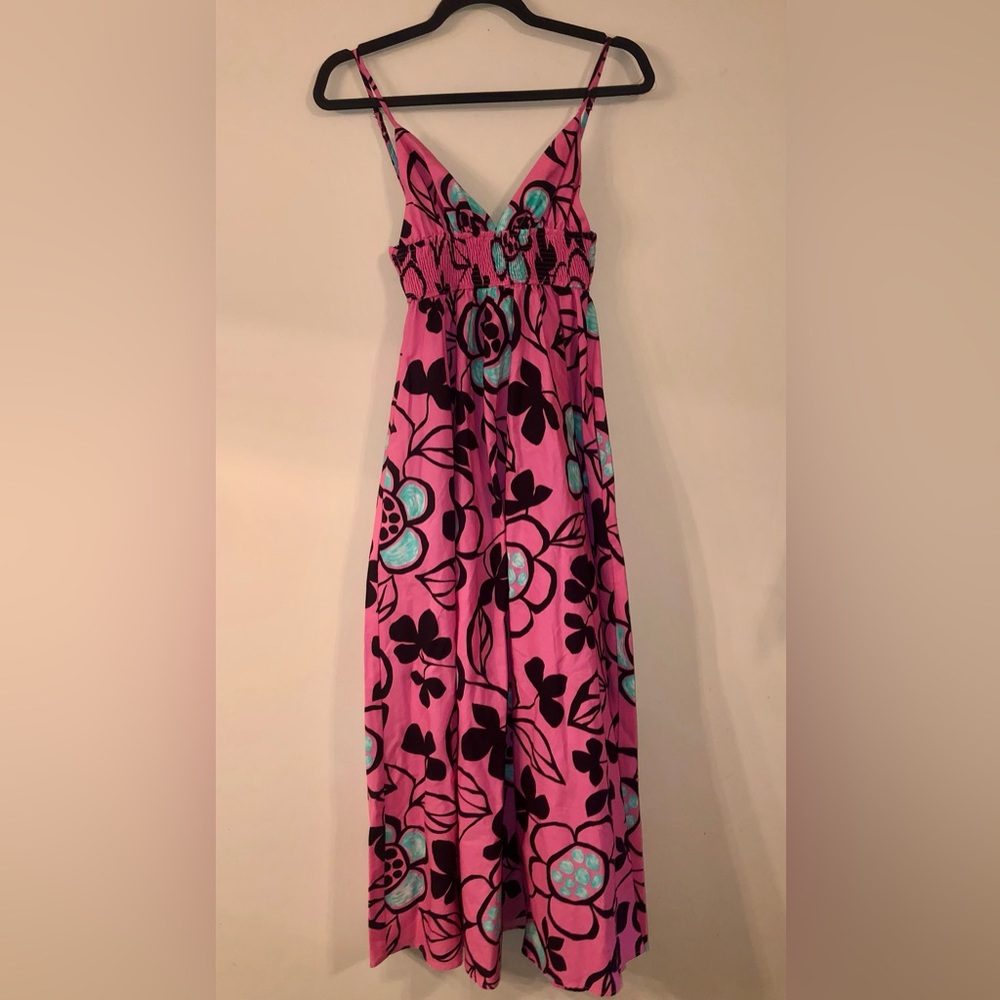 Zara pink poplin floral dress. Size Small. Adjustable straps. Pockets.